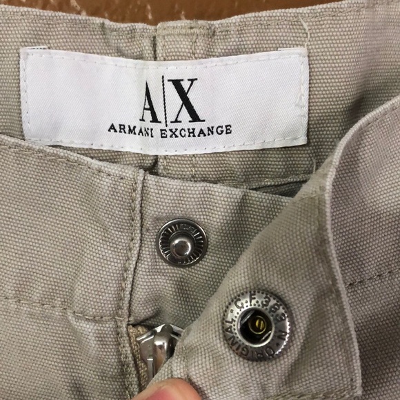 Armani Exchange Khaki Cargo Shorts - Size 31 - Picture 5 of 8